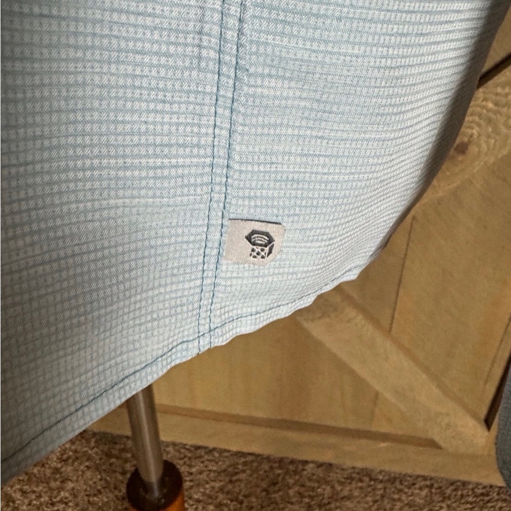 Mountain Hardwear light blue Canyon long sleeve shirt Size Medium - Picture 8 of 12